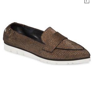 AGL Attilio Giusti Leombruni 10.5 Micro Pointed Toe Loafer in Cognac Mini